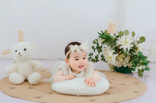 姜堰宝宝三个月翻身